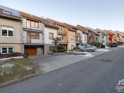 Prodej rodinného domu 240 m², pozemek 255 m²
