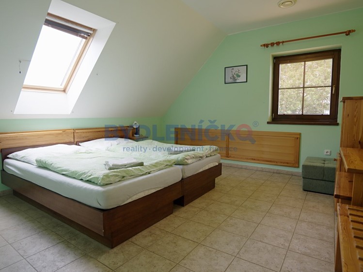 Haus zum Kauf, 275 m² (11 von 17)
