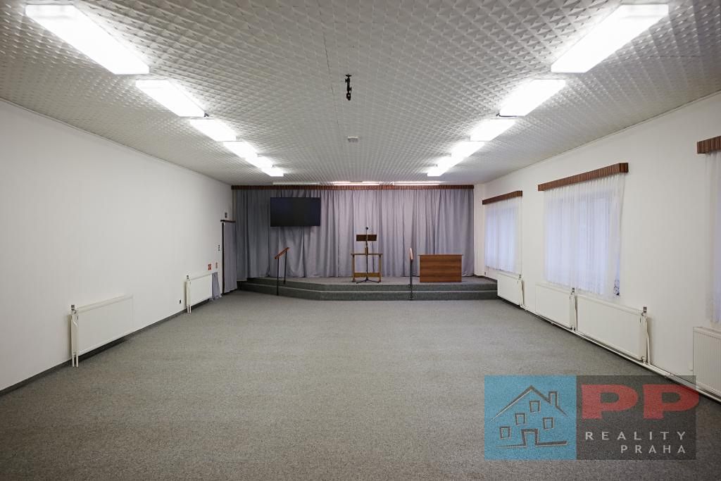 Prodej komerční nemovitosti 264 m² – fotografie 4