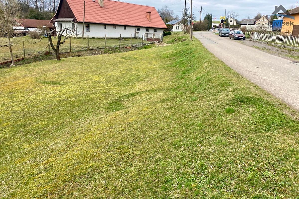 Prodej stavebního pozemku 558 m² – fotografie 4