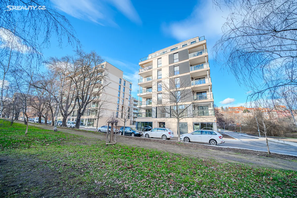 Prodej obchodního prostoru 42 m² - View 2