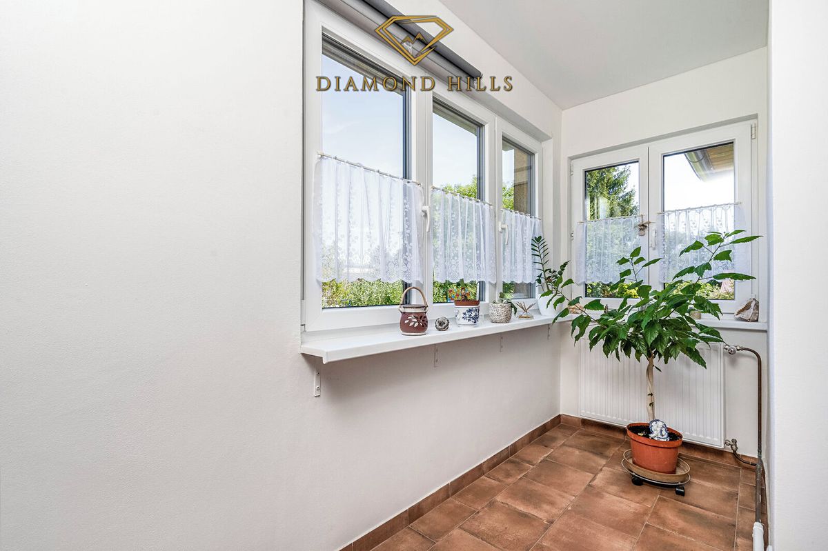 Prodej rodinného domu 158 m², pozemek 1545 m² – fotografie 4