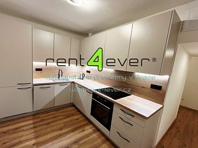 Pronájem bytu 2+1 56 m²