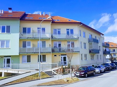 Pronájem bytu 1+kk 40 m²