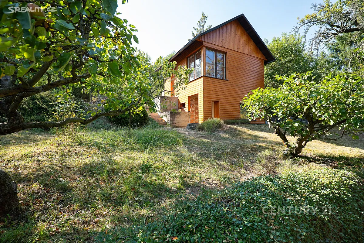 Prodej chaty 16 m², pozemek 480 m² – další