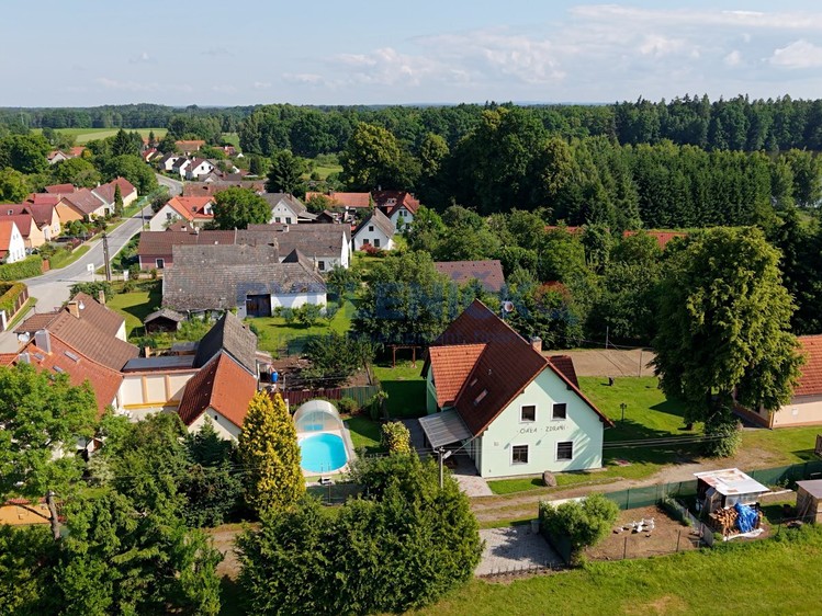 Haus zum Kauf, 275 m² (4 von 17)