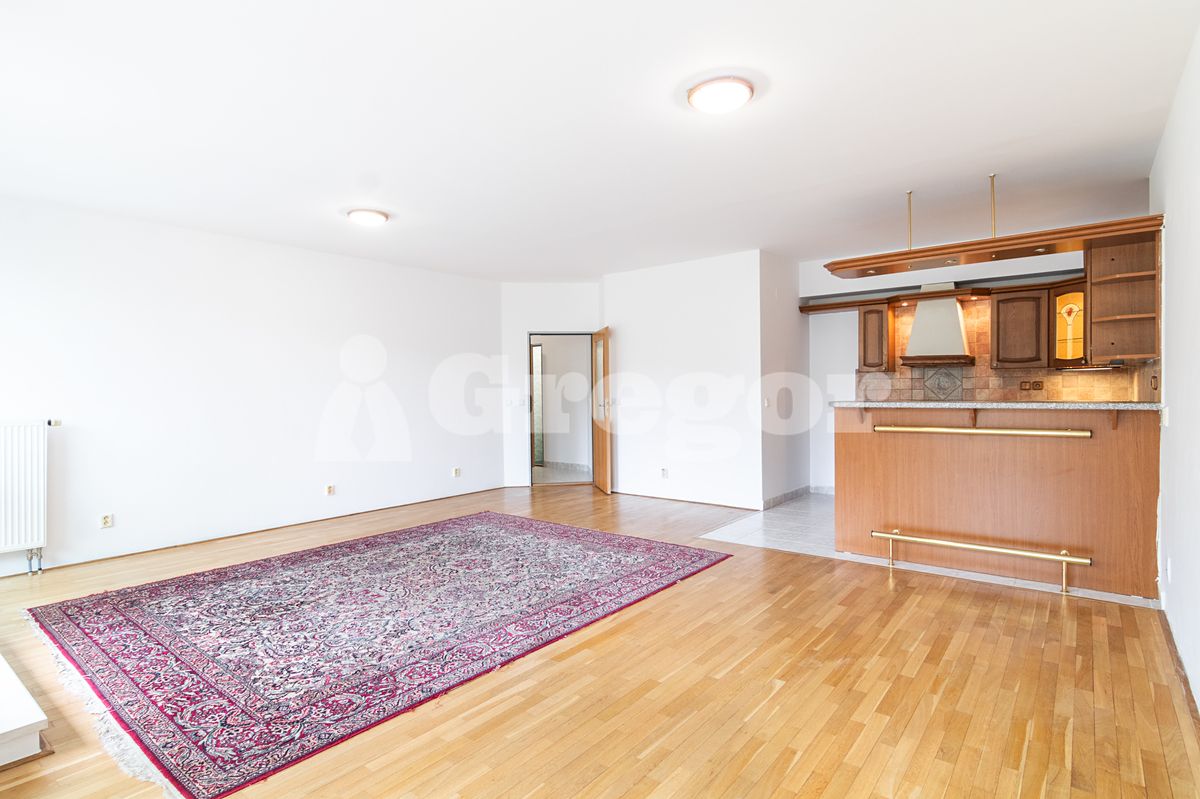Prodej bytu 3+kk 105 m² – fotografie 3