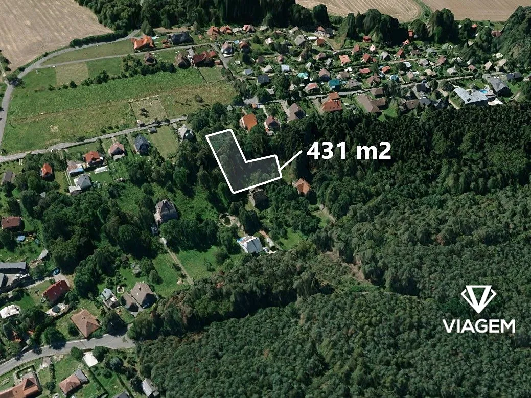 Prodej podílu 1/2 zahrady 215 m²