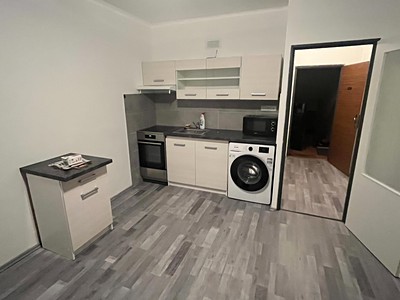 Pronájem bytu 2+kk 37 m² (Jednopodlažní)