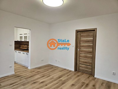 Pronájem bytu 2+1 45 m² (Jednopodlažní)