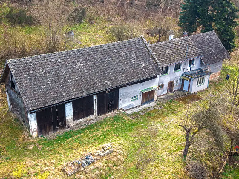 Prodej rodinného domu 190 m², pozemek 1966 m², Mírová pod Kozákovem – náhled fotky 1