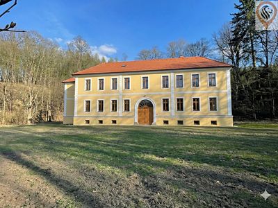 Prodej zemědělské usedlosti 850 m², pozemek 13494 m²