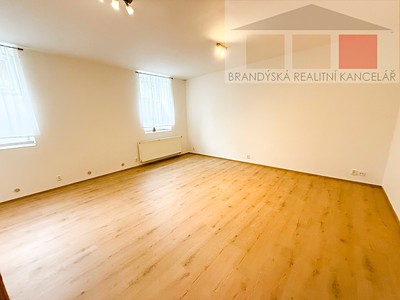 Pronájem bytu 1+kk 38 m²