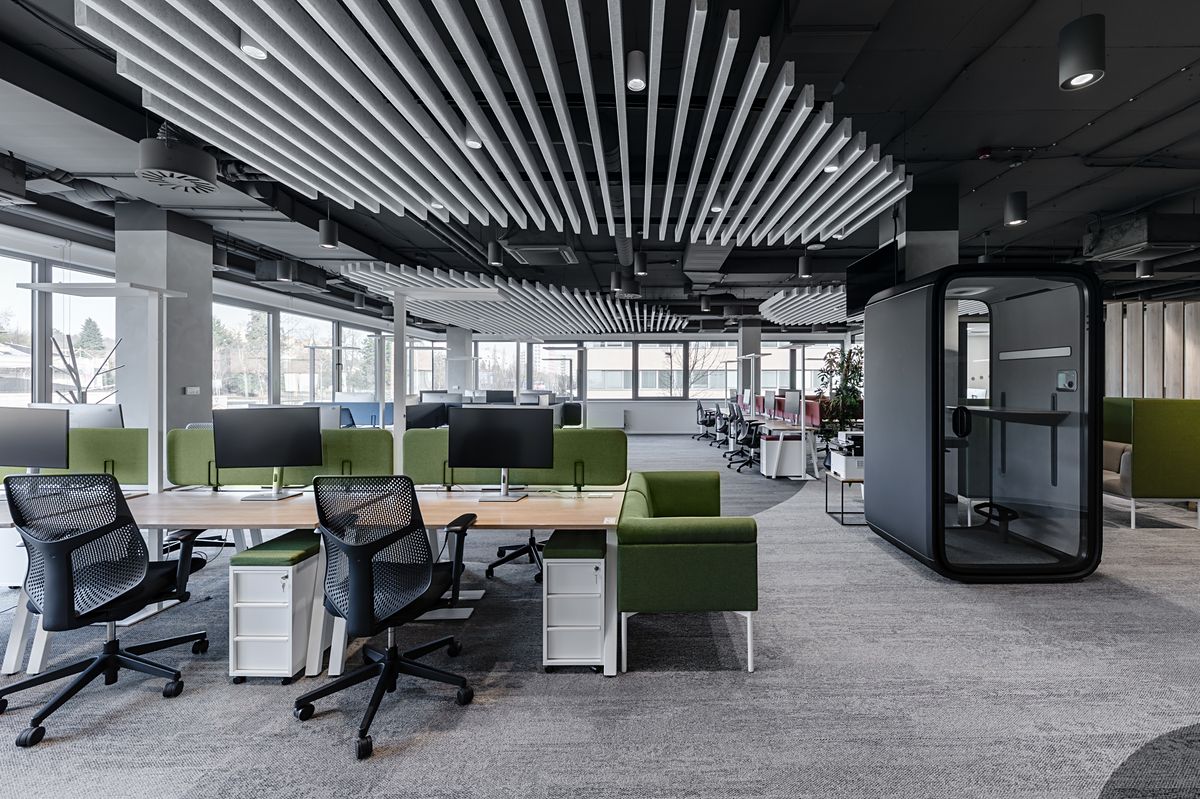 Pronájem kanceláře 900 m² – fotografie 4