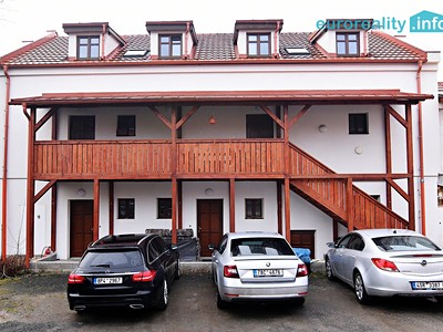 Pronájem bytu 2+kk 51 m² (Jednopodlažní)