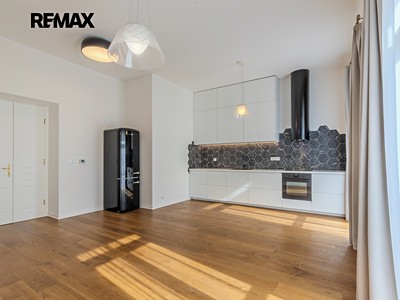 Pronájem bytu 3+kk 109 m²