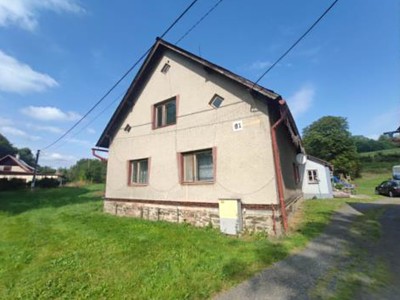 Prodej  rodinného domu 150 m², pozemek 3 340 m²