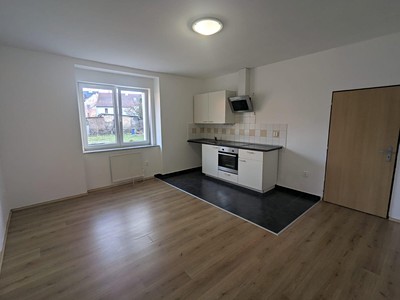 Pronájem bytu 2+kk 37 m² (Jednopodlažní)