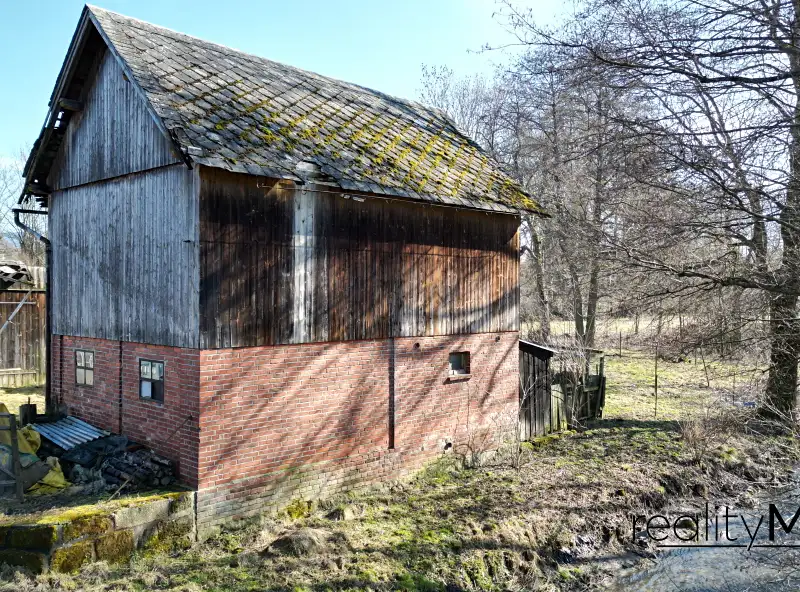 Prodej rodinného domu 168 m², pozemek 2359 m², Křižany – náhled fotky 1