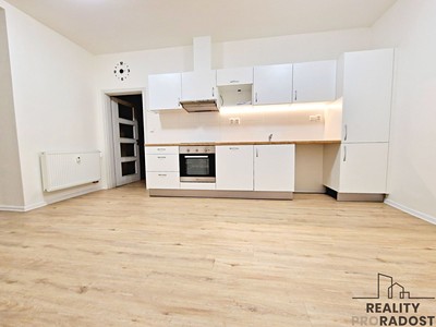 Pronájem bytu 2+kk 49 m² (Jednopodlažní)