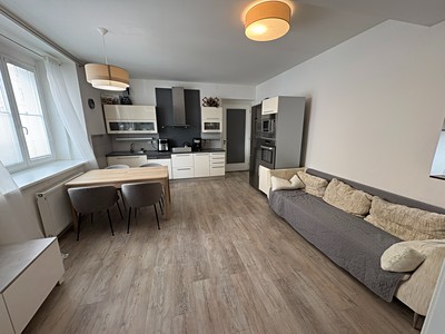 Prodej bytu 3+kk 72 m² (Jednopodlažní)