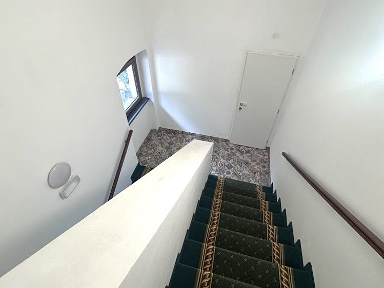 Комерційне приміщення на продаж, 486 м² (32 з 33)