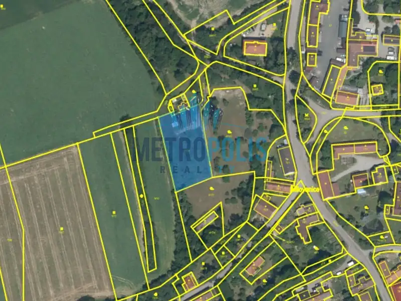 Prodej stavebního pozemku 1949 m², Postupice – náhled fotky 3