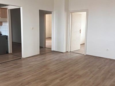 Pronájem bytu 3+1 107 m²