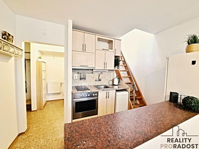 Pronájem bytu 1+1 40 m²