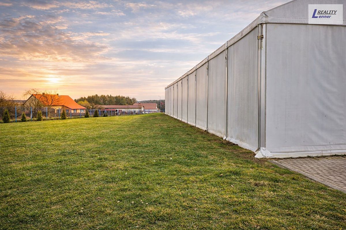Pronájem skladového prostoru 360 m² – fotografie 3