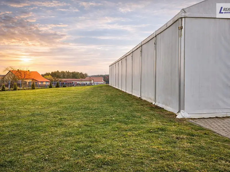 Pronájem skladového prostoru 360 m², Pičín – náhled fotky 3