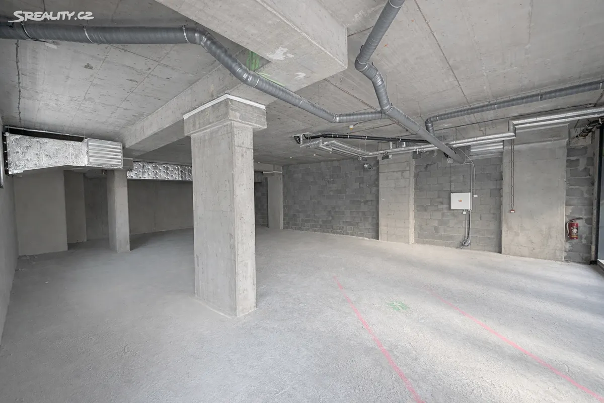 Prodej obchodního prostoru 165 m² – pohled 3