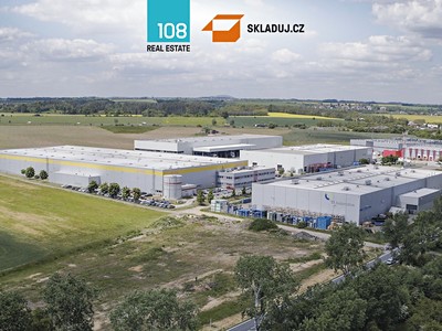 Pronájem skladového prostoru 3 671 m²