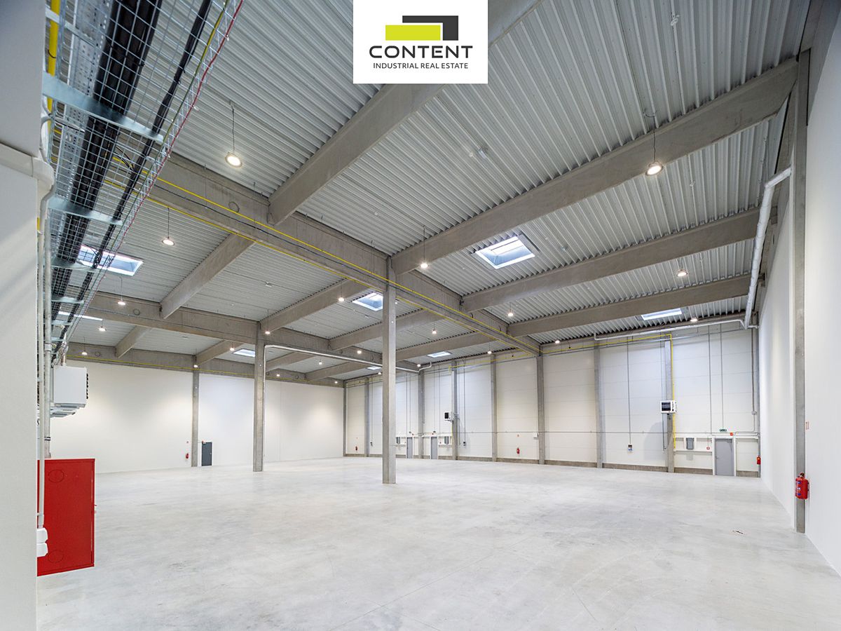 Pronájem skladového prostoru 1500 m²