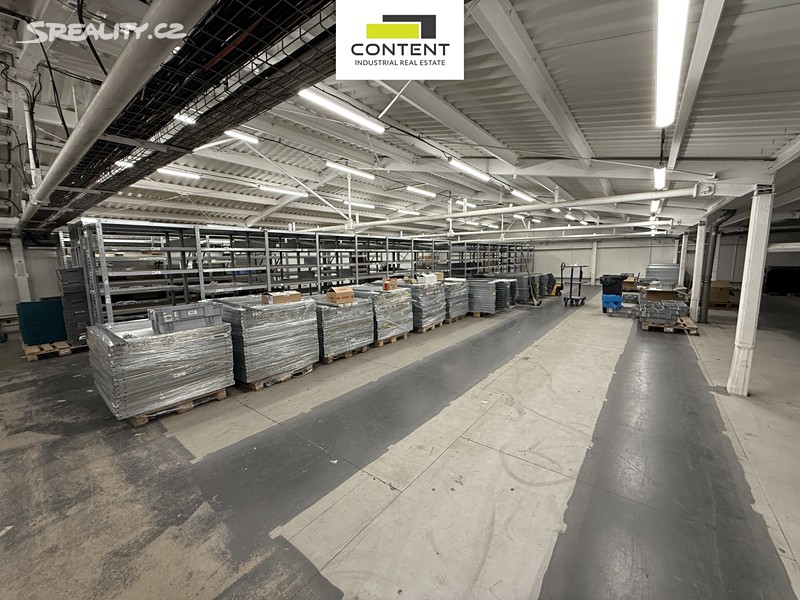 Pronájem skladového prostoru 2 235 m² – pohled 3