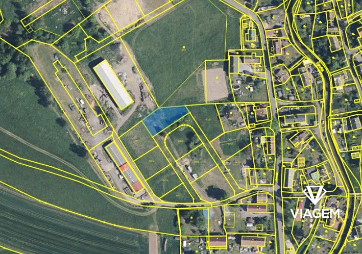 Prodej stavebního pozemku 908 m² – fotografie 3