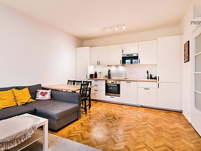 Pronájem bytu 2+kk 42 m²