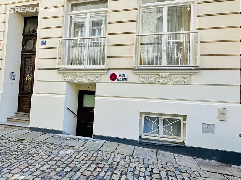 Prodej obchodního prostoru 111 m², Karlovy Vary