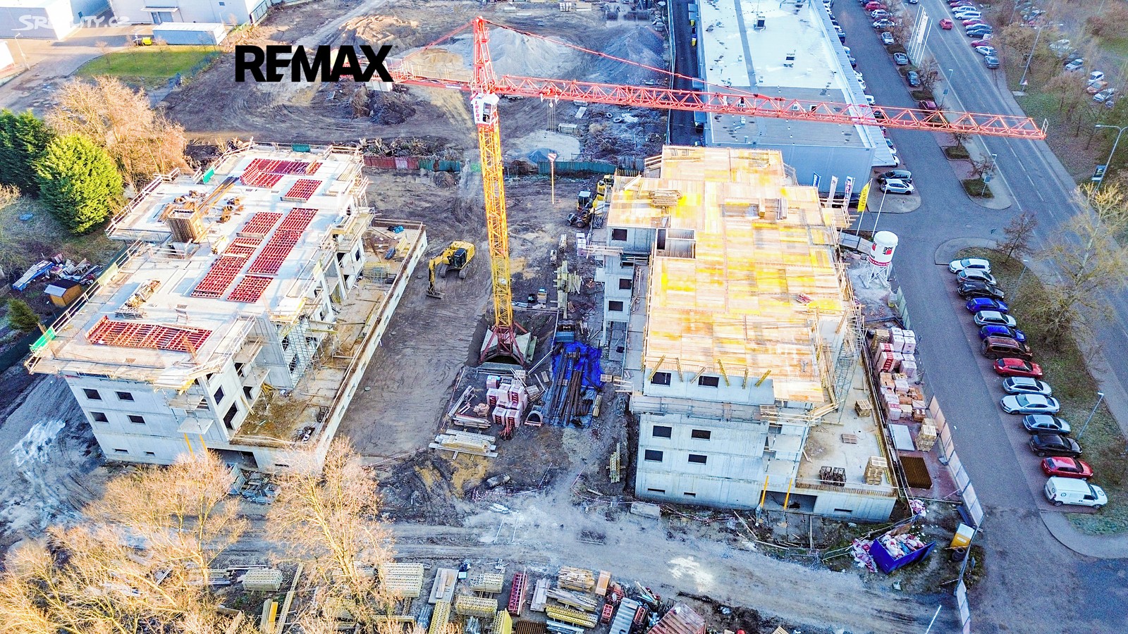 Prodej bytu 1+kk 43 m² (Jednopodlažní) – pohled 2