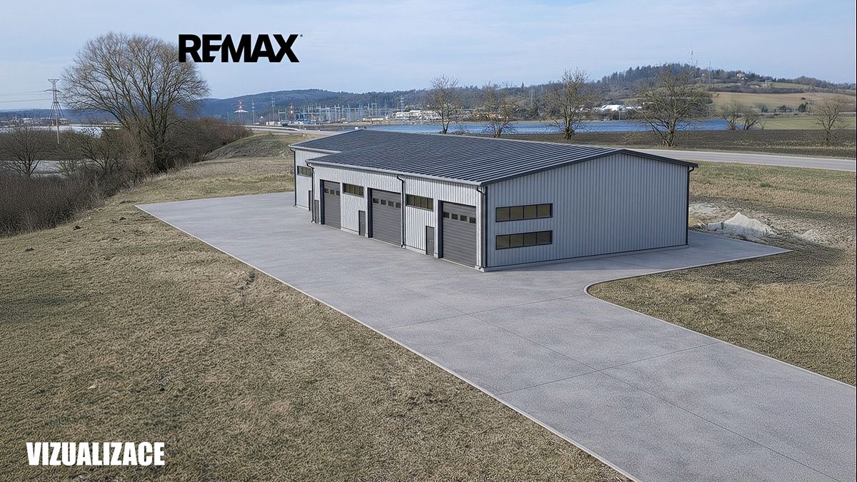 Prodej komerčního pozemku 3079 m²