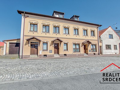 Pronájem bytu 3+kk 130 m² (Podkrovní)