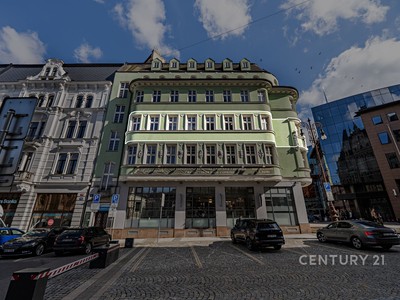 Pronájem kanceláře 139 m² — photo 3