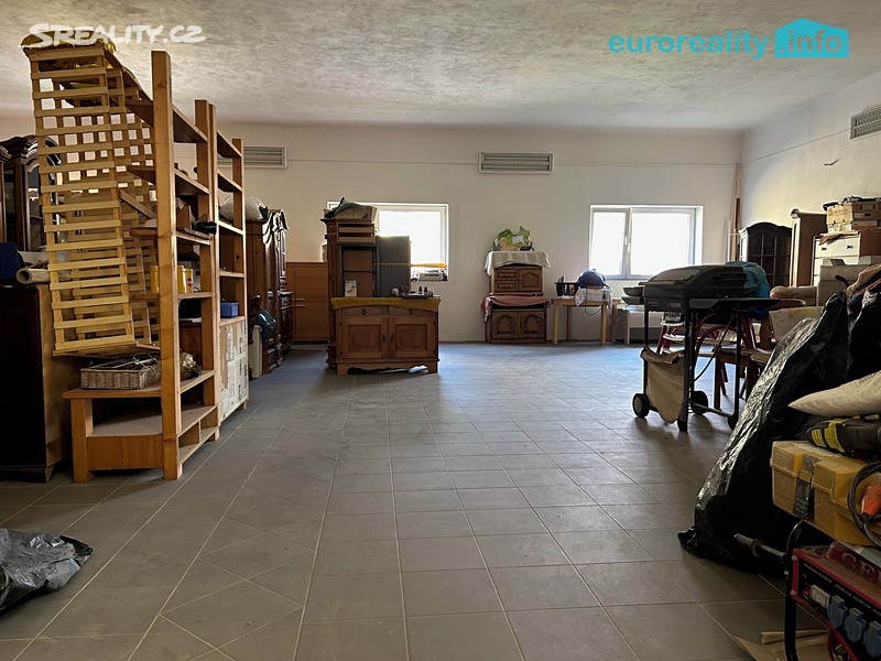 Prodej skladového prostoru 300 m² – pohled 5