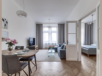 Pronájem bytu 3+kk 79 m² (Jednopodlažní)