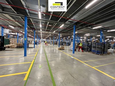 Pronájem skladového prostoru 2940 m²