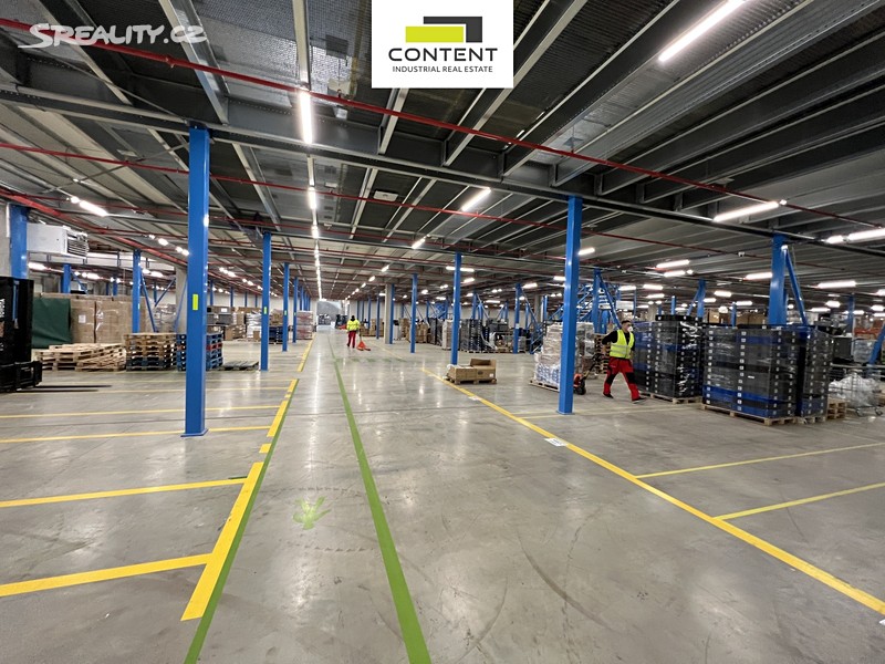 Pronájem skladového prostoru 2 940 m², Hradec Králové