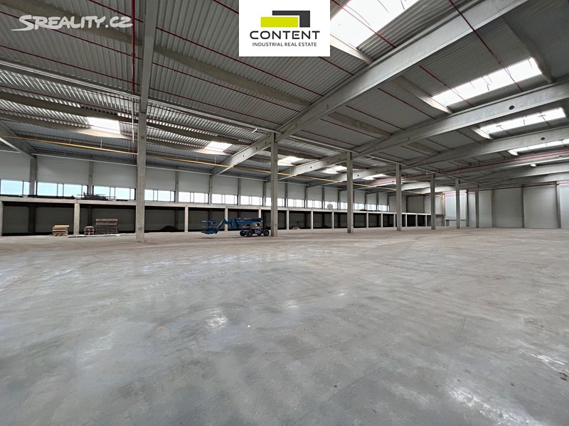 Pronájem výrobní haly, prostoru 3 000 m² – pohled 3