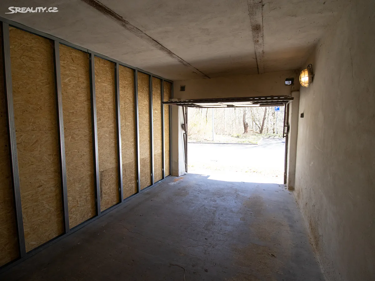 Pronájem garáže 16 m² – pohled 4