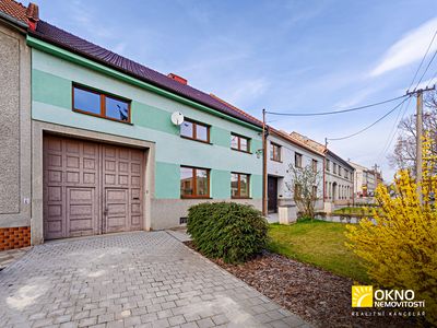 Prodej rodinného domu 600 m², pozemek 1240 m²