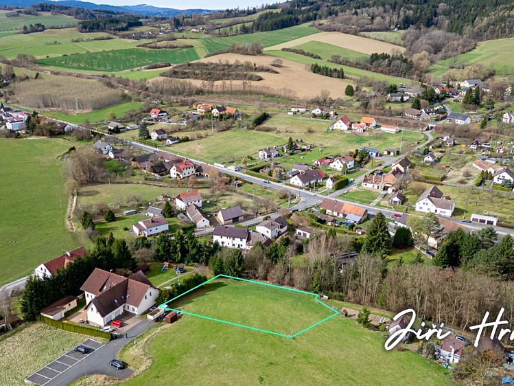 Prodej pozemku, 1 701 m² (1 z 9)